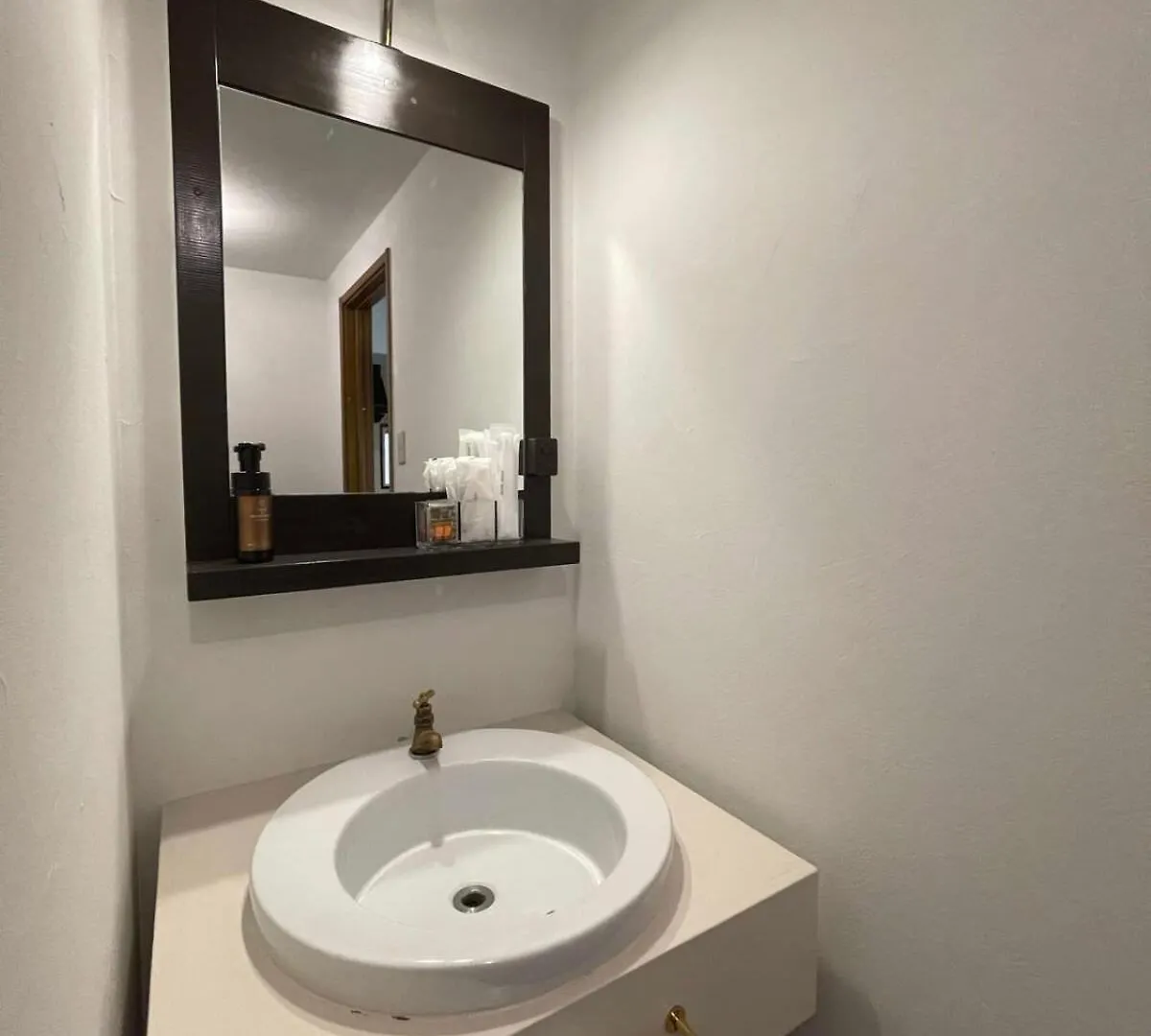Bhotel Dai3Himawari - 2Br Good For 6Ppl Overlooking Peace Park With Wifi! 広島市 0*,